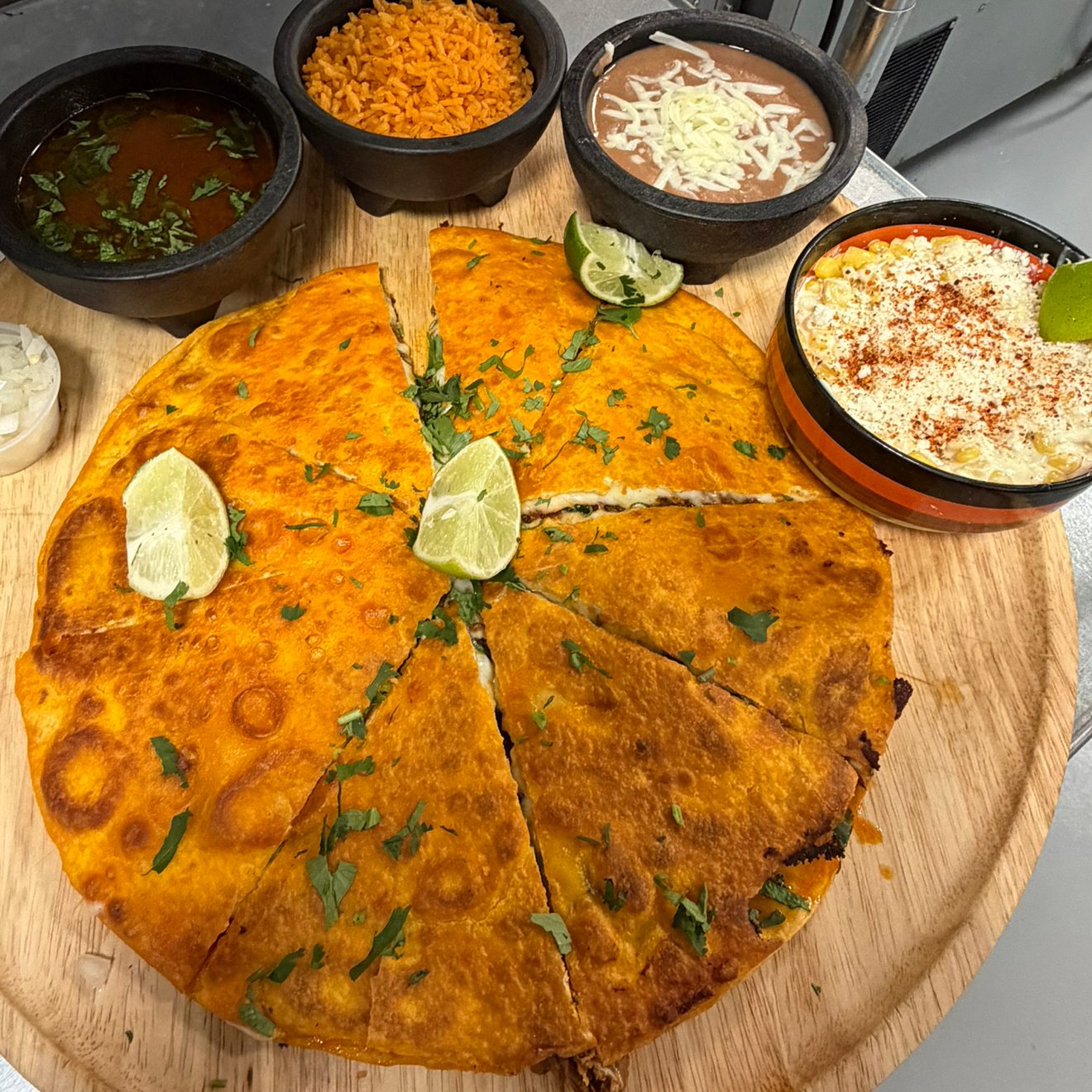 Quesabirria Pizza Pack.