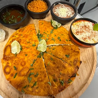 Quesabirria Pizza Pack