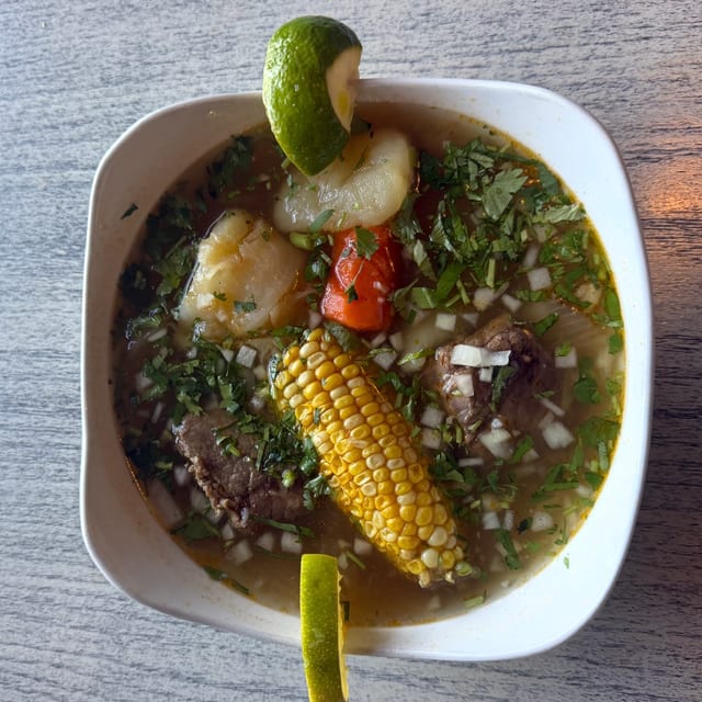 Caldo De Res.